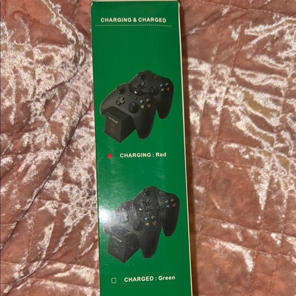 XboxOne| Dual Charging Station - Picture 2 of 3